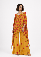 Sunehri Gul Kaftan Set