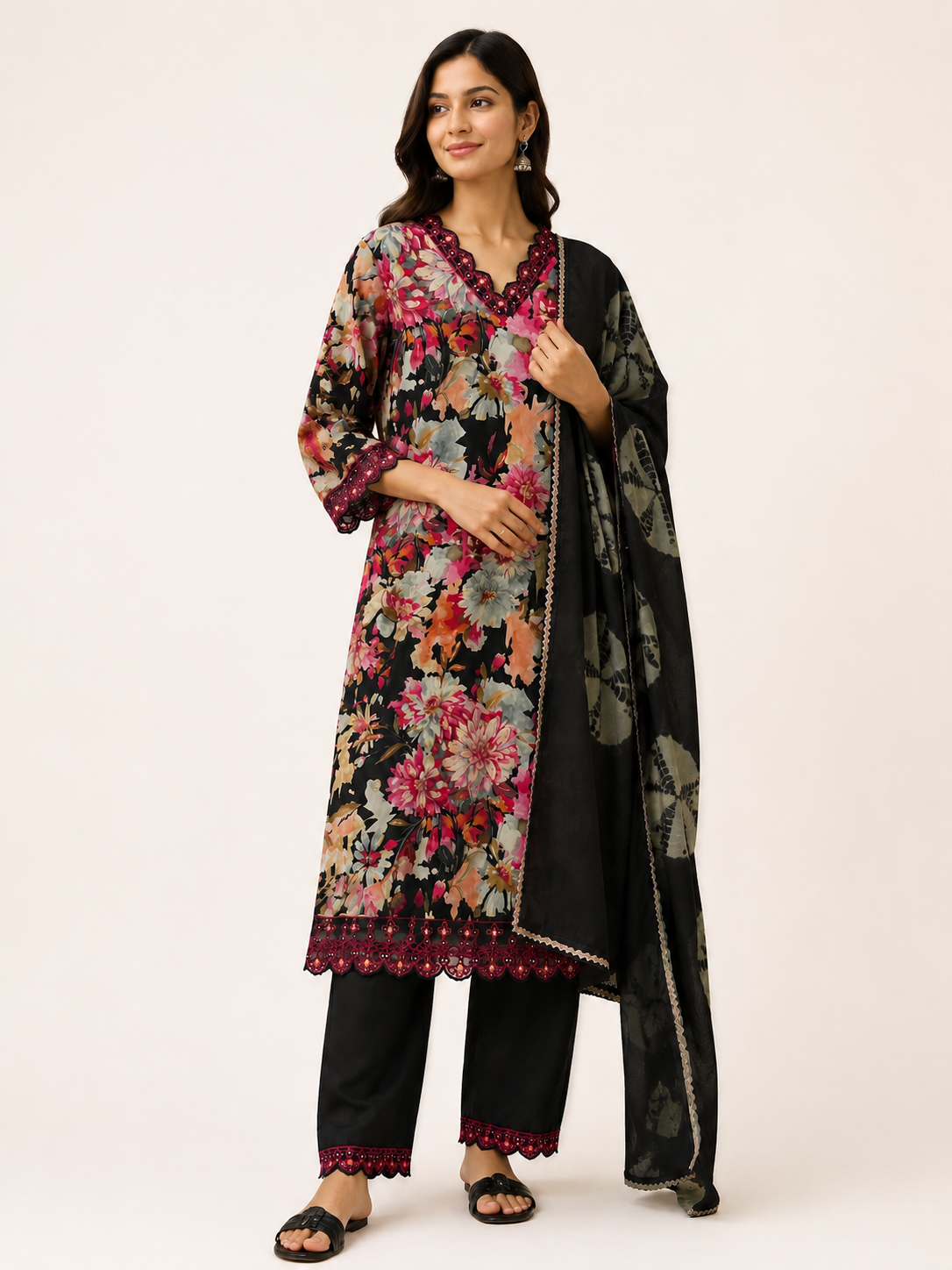 Midnight Bloom Scalloped Set